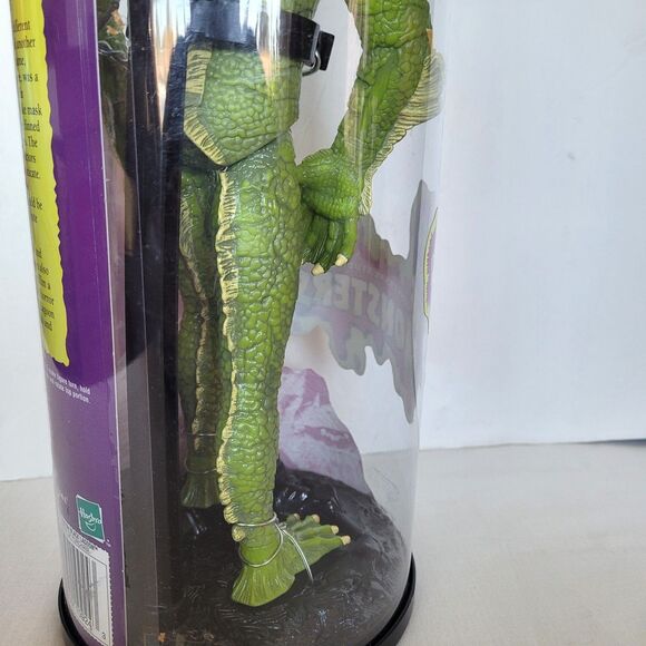 Vintage 1998 Creature from the Black Lagoon Figure – New in Package - Picture 14 of 16